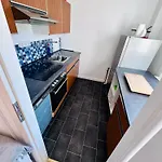 Gdr Flat With Rooftop Terrace Zingster Str *