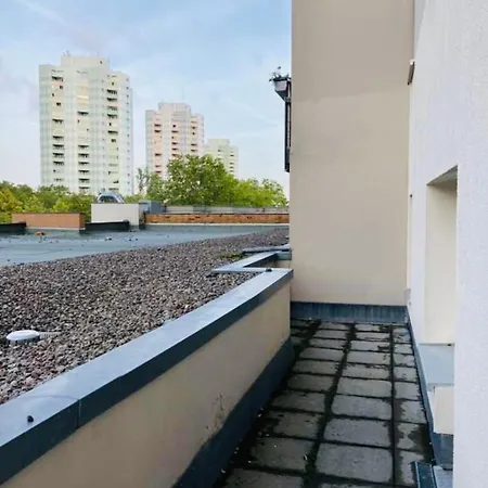 Gdr Flat With Rooftop Terrace Zingster Str Apartament Berlin
